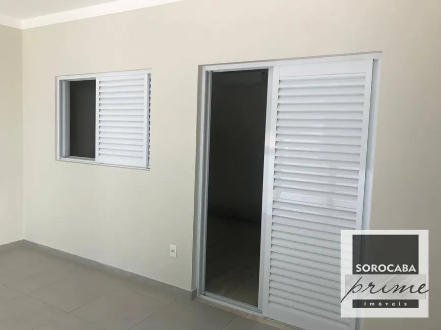 Foto 3 de Sobrado com 4 quartos à venda, 330m2 em Jardim Karolyne, Votorantim - SP