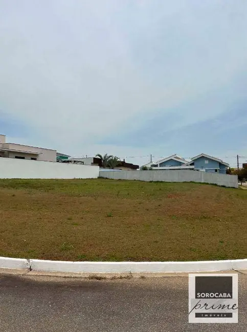 Foto 2 de Terreno / Lote à venda, 1027m2 em Aracoiaba Da Serra - SP