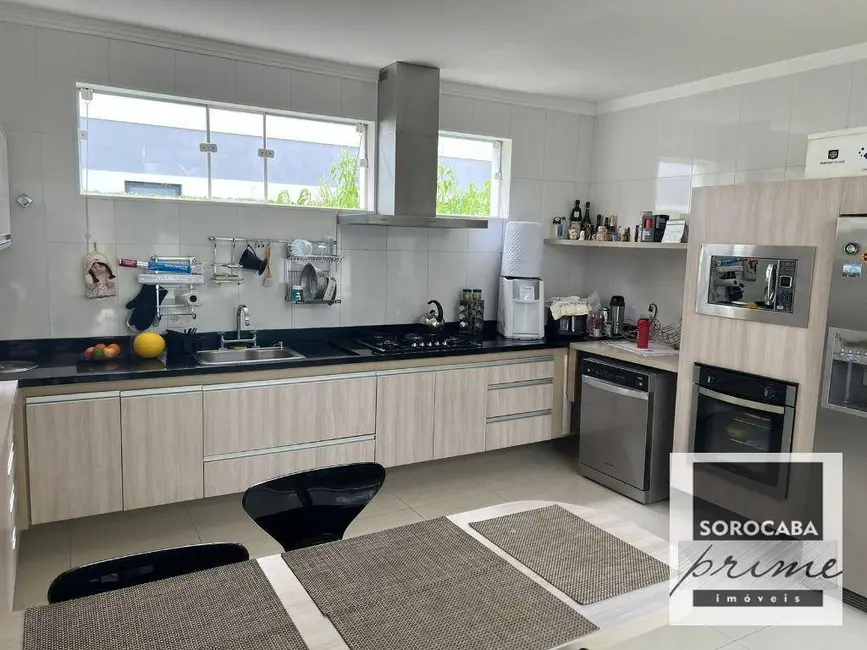 Foto 3 de Casa de Condomínio com 3 quartos à venda, 1129m2 em Aracoiaba Da Serra - SP