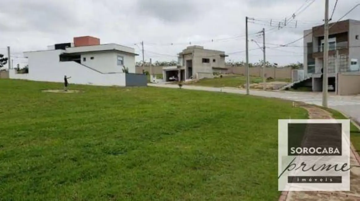 Foto 1 de Terreno / Lote à venda, 340m2 em Green Valley, Votorantim - SP