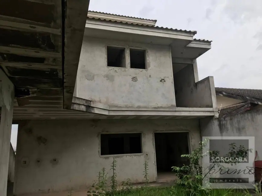 Sobrado com 3 quartos à venda, 270m2 em Jardim Emília, Sorocaba - SP - imagem 2 Foto 2 de Sobrado com 3 quartos à venda, 270m2 em Jardim Emília, Sorocaba - SP