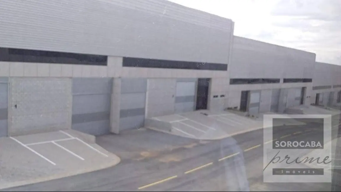 Armazém / Galpão à venda e para alugar, 1250m2 em Iporanga, Sorocaba - SP - imagem 9 Foto 9 de Armazém / Galpão à venda e para alugar, 1250m2 em Iporanga, Sorocaba - SP