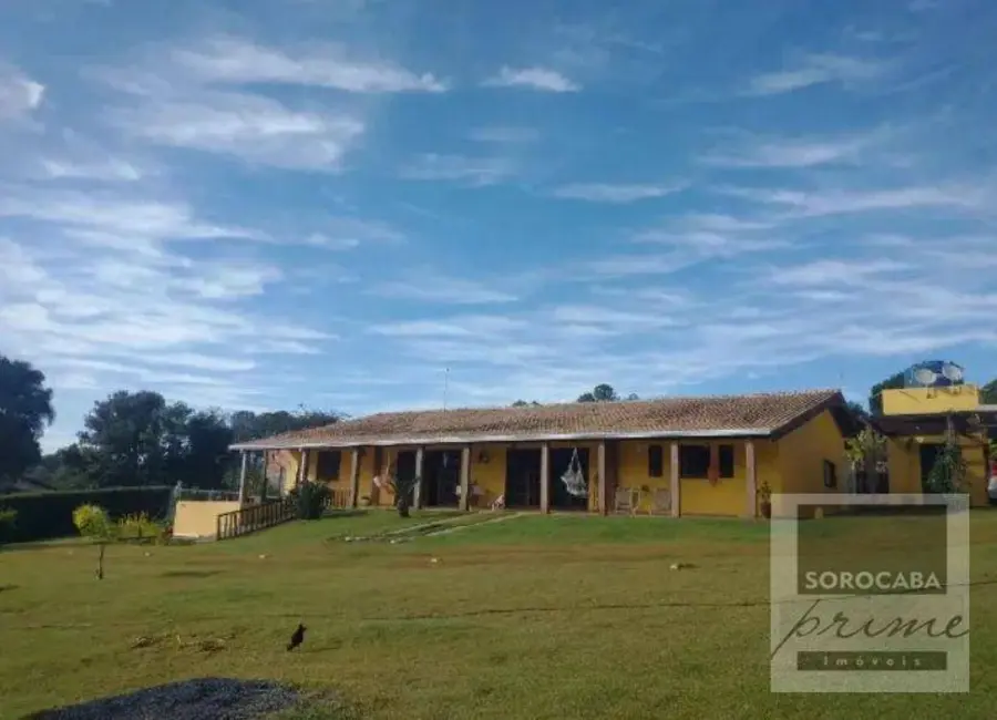 Chácara com 2 quartos à venda, 3285m2 em Aracoiaba Da Serra - SP - imagem 1 Foto 1 de Chácara com 2 quartos à venda, 3285m2 em Aracoiaba Da Serra - SP