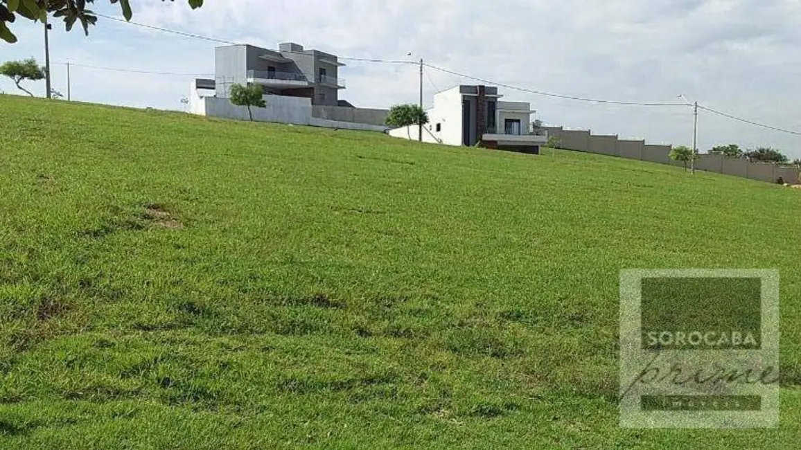 Foto 1 de Terreno / Lote à venda, 310m2 em Vossoroca, Votorantim - SP