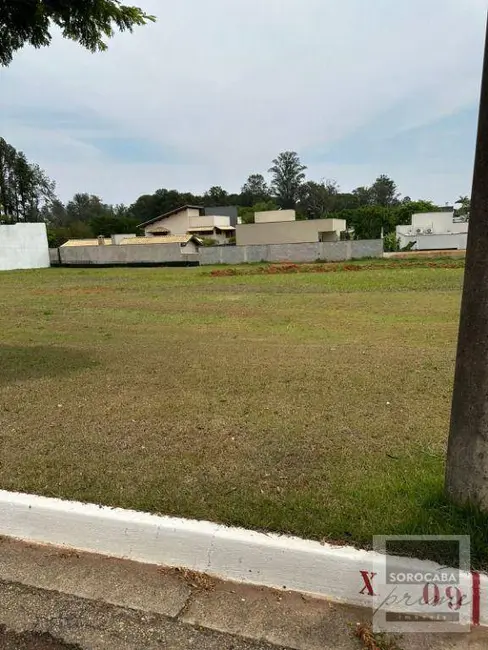 Foto 4 de Terreno / Lote à venda, 720m2 em Aracoiaba Da Serra - SP