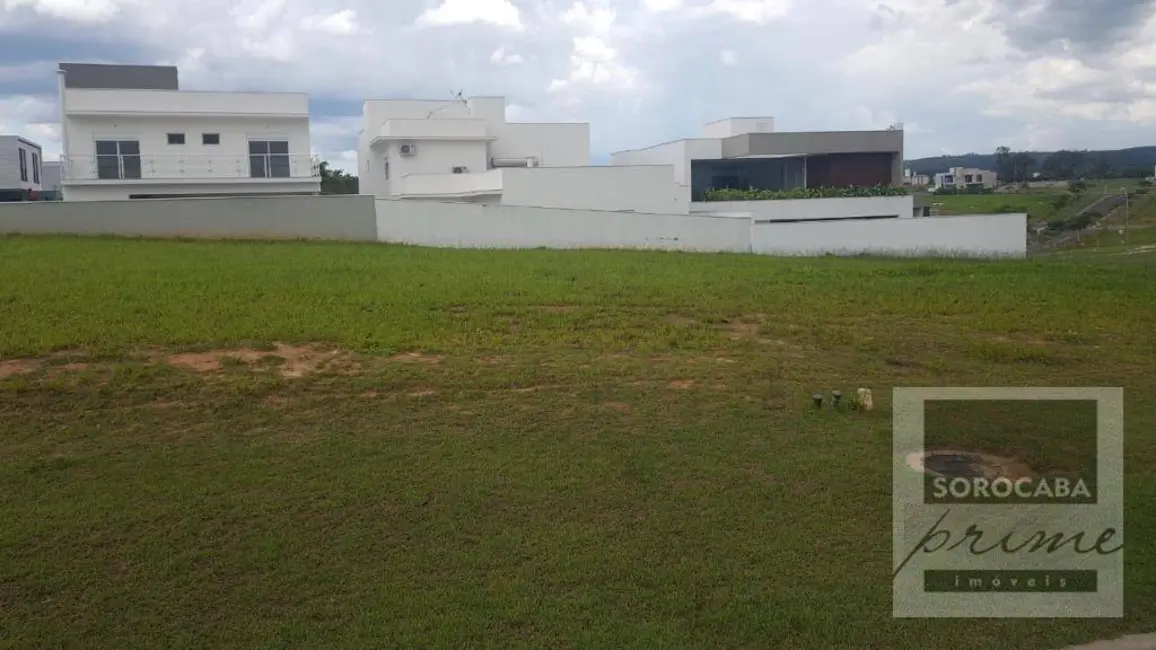 Foto 1 de Terreno / Lote à venda, 472m2 em Votorantim - SP