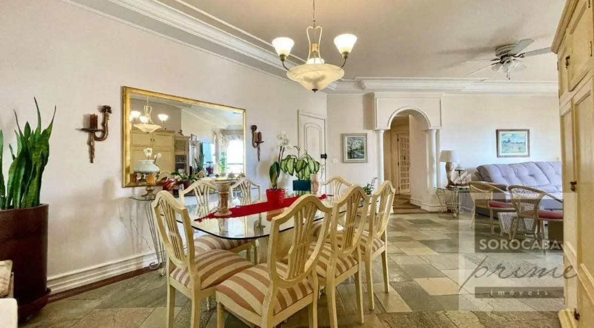 Foto 2 de Apartamento com 4 quartos à venda, 180m2 em Guaruja - SP