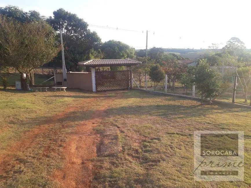 Foto 6 de Chácara com 3 quartos à venda, 2100m2 em Centro, Salto De Pirapora - SP