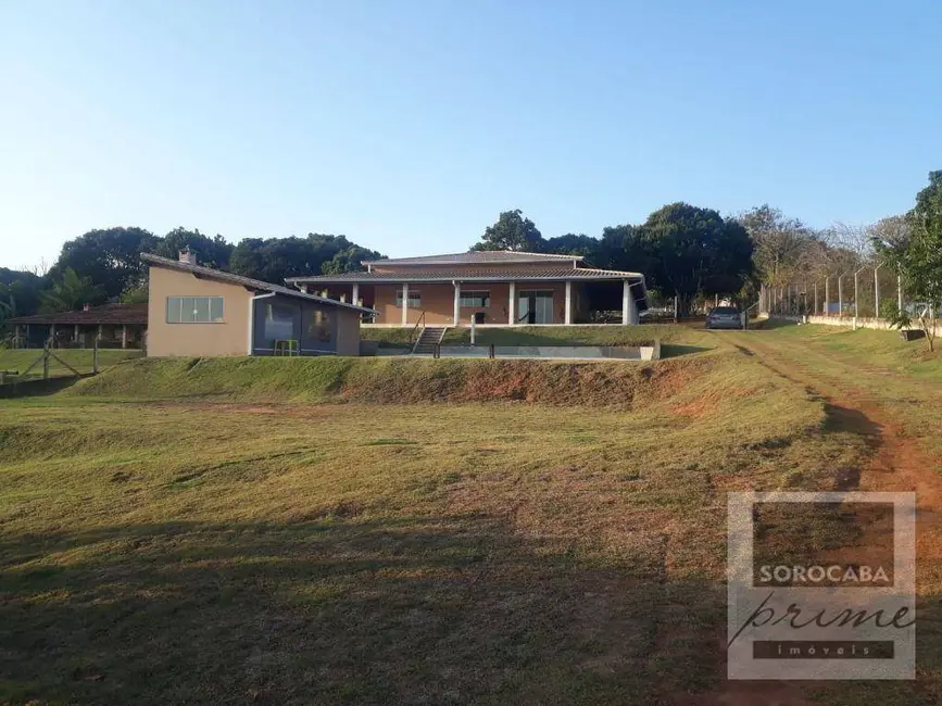 Foto 5 de Chácara com 3 quartos à venda, 2100m2 em Centro, Salto De Pirapora - SP