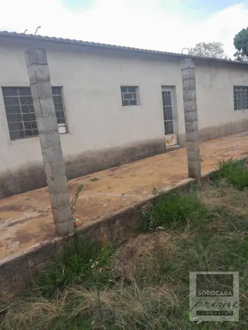 Foto 2 de Chácara com 3 quartos à venda, 1077m2 em Aracoiaba Da Serra - SP