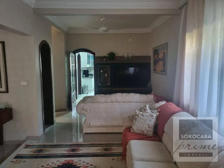 Sobrado com 3 quartos à venda, 251m2 em Mairinque - SP - imagem 4 Foto 4 de Sobrado com 3 quartos à venda, 251m2 em Mairinque - SP