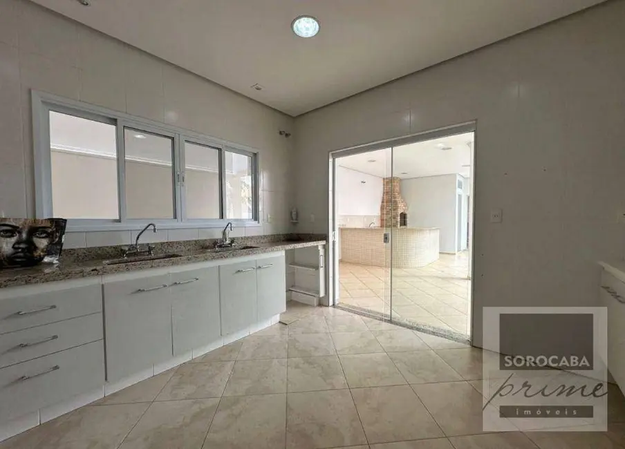 Foto 2 de Sobrado com 4 quartos à venda e para alugar, 360m2 em Parque Campolim, Sorocaba - SP