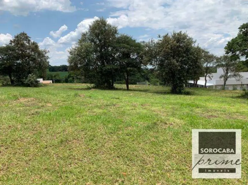Foto 1 de Terreno / Lote à venda, 1000m2 em Boituva - SP