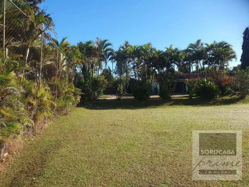 Chácara com 3 quartos à venda, 4000m2 em Recanto dos Juritis, Sorocaba - SP - imagem 6 Foto 6 de Chácara com 3 quartos à venda, 4000m2 em Recanto dos Juritis, Sorocaba - SP