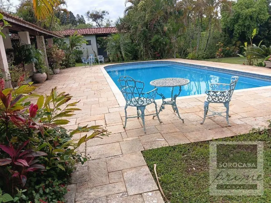 Chácara com 3 quartos à venda, 4000m2 em Recanto dos Juritis, Sorocaba - SP - imagem 1 Foto 1 de Chácara com 3 quartos à venda, 4000m2 em Recanto dos Juritis, Sorocaba - SP