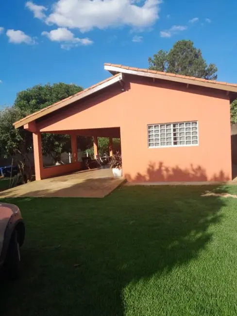 Foto 2 de Chácara com 2 quartos à venda, 1200m2 em Aracoiaba Da Serra - SP