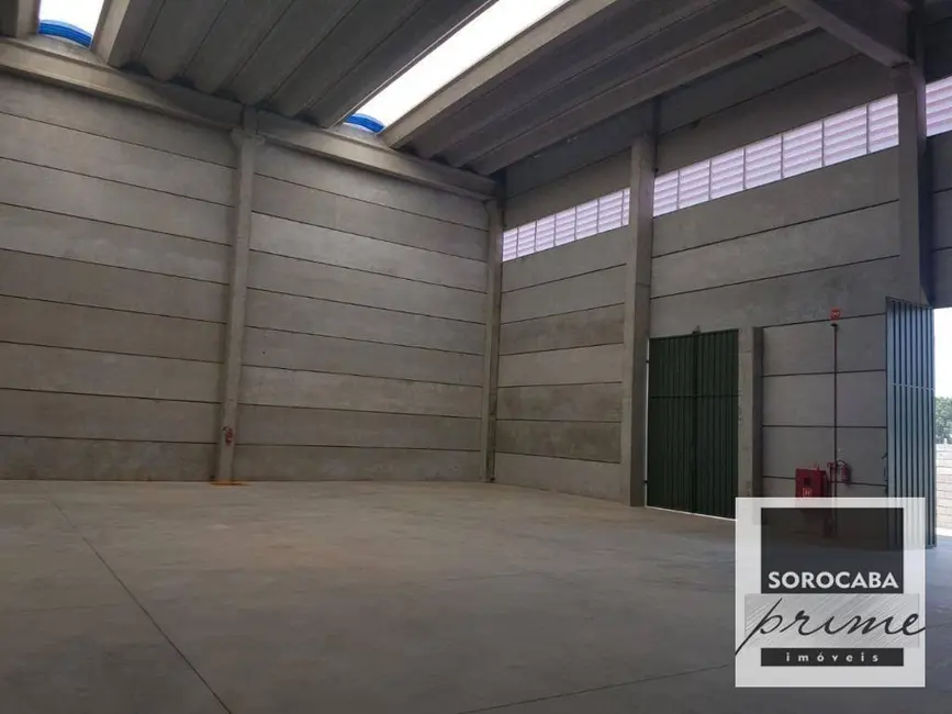 Armazém / Galpão à venda e para alugar, 1000m2 em Jardim Leocádia, Sorocaba - SP - imagem 2 Foto 2 de Armazém / Galpão à venda e para alugar, 1000m2 em Jardim Leocádia, Sorocaba - SP