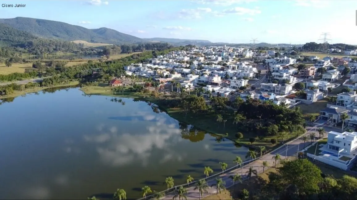 Foto 2 de Terreno / Lote à venda, 450m2 em Condomínio Reserva da Serra, Jundiai - SP