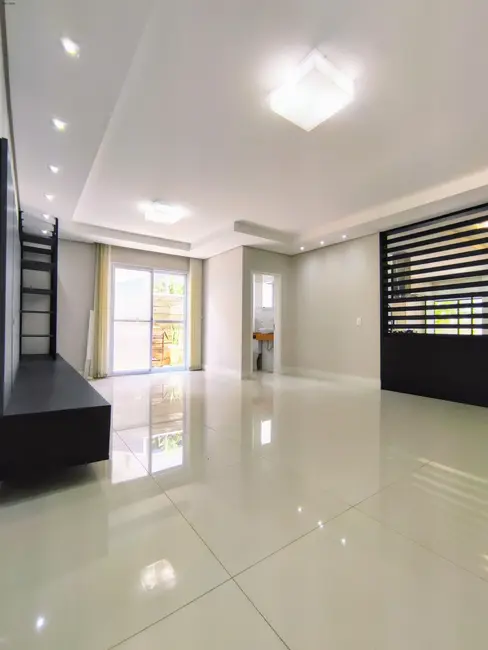 Casa de Condomínio com 4 quartos para alugar, 220m2 em Condomínio Reserva da Serra, Jundiai - SP - imagem 8 Foto 8 de Casa de Condomínio com 4 quartos para alugar, 220m2 em Condomínio Reserva da Serra, Jundiai - SP