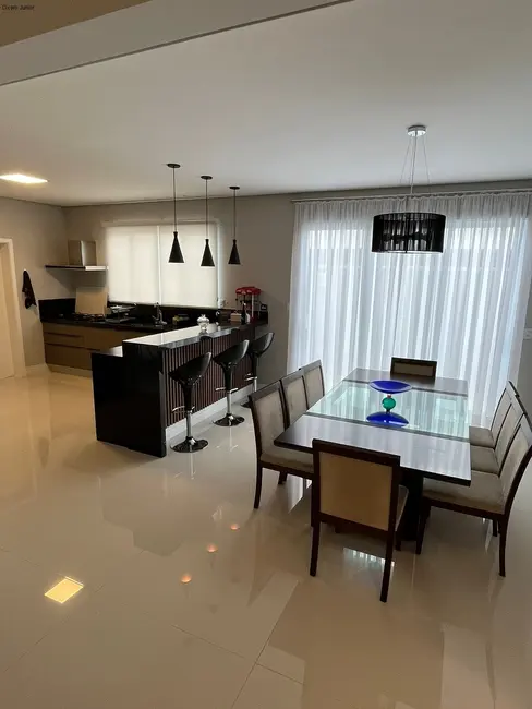 Foto 3 de Casa de Condomínio com 3 quartos à venda, 225m2 em Condomínio Reserva da Serra, Jundiai - SP