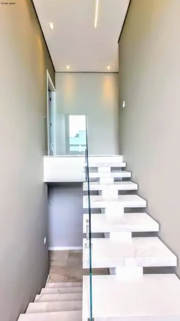 Foto 4 de Casa com 3 quartos à venda, 240m2 em Jardim Novo Mundo, Varzea Paulista - SP