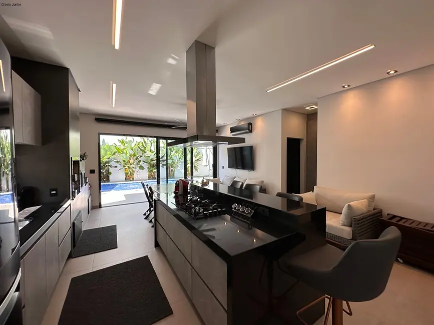 Foto 9 de Casa de Condomínio com 4 quartos à venda, 350m2 em Condomínio Reserva da Serra, Jundiai - SP