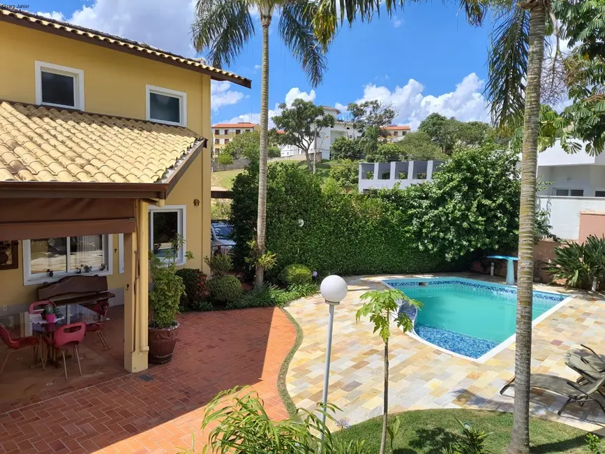 Foto 4 de Casa de Condomínio com 3 quartos à venda, 320m2 em Centro, Vinhedo - SP