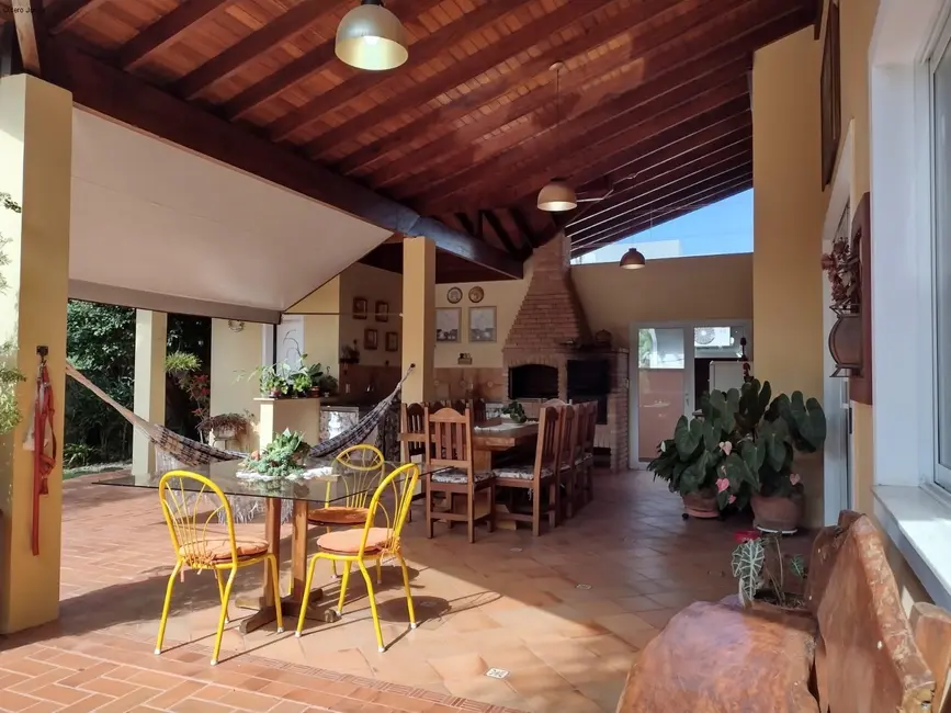 Foto 8 de Casa de Condomínio com 3 quartos à venda, 320m2 em Centro, Vinhedo - SP