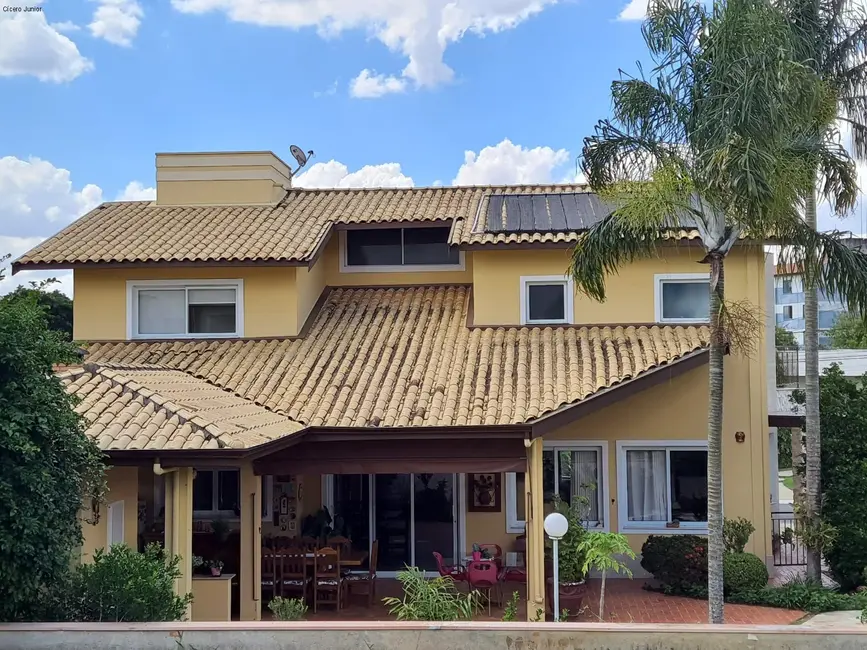 Foto 5 de Casa de Condomínio com 3 quartos à venda, 320m2 em Centro, Vinhedo - SP