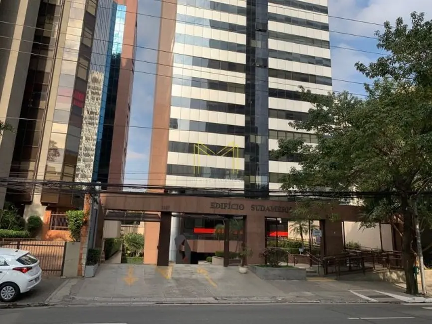 Foto 1 de Sala Comercial com 1 quarto para alugar, 206m2 em Cidade Monções, São Paulo - SP