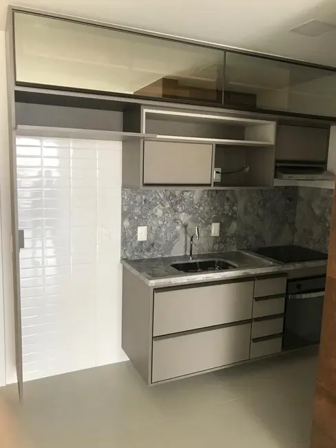 Foto 2 de Apartamento com 1 quarto para alugar, 51m2 em Graça, Salvador - BA