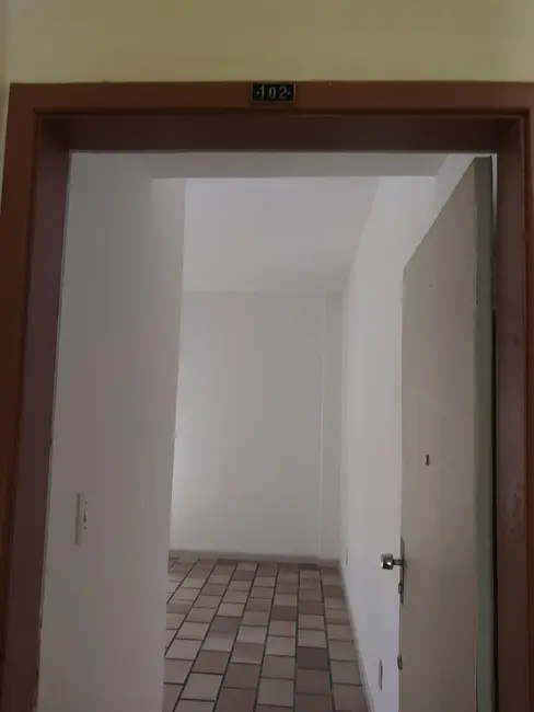Foto 6 de Apartamento com 2 quartos para alugar, 66m2 em Garcia, Salvador - BA