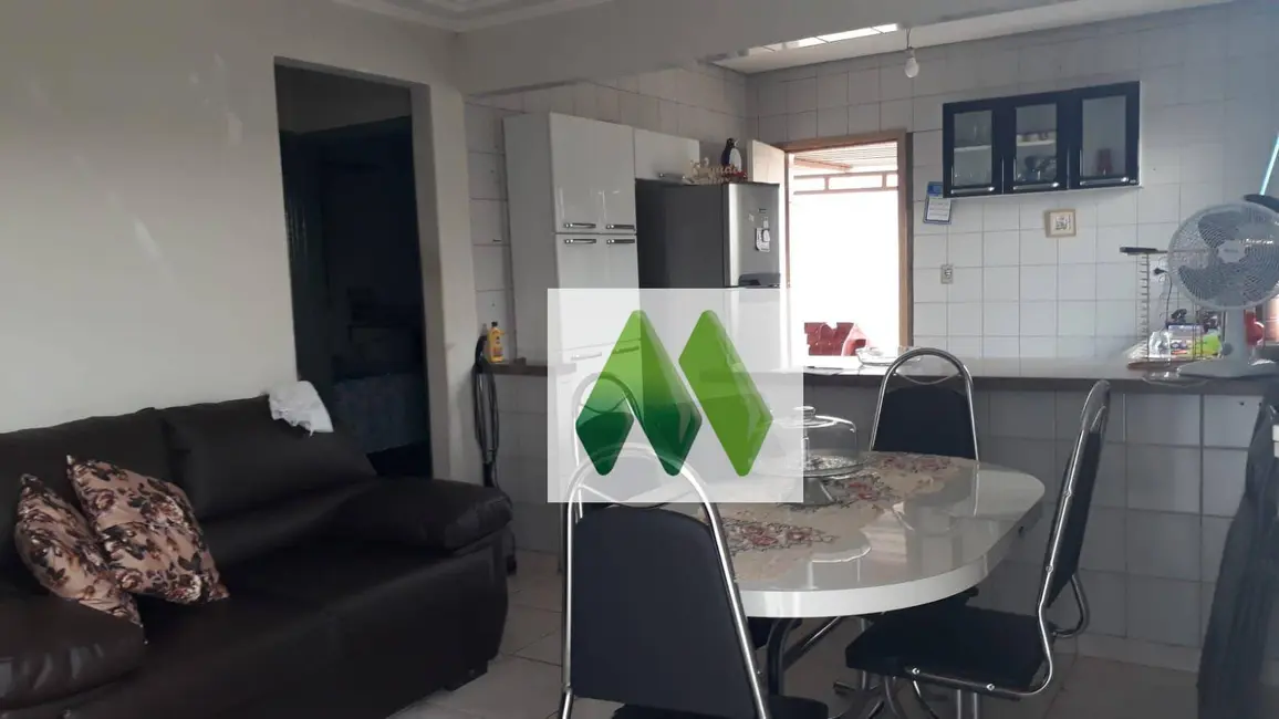 Foto 5 de Casa com 2 quartos à venda, 250m2 em Jardim Monte Mor, Botucatu - SP