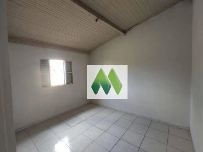 Foto 6 de Casa com 1 quarto à venda, 250m2 em Jardim Itamarati, Botucatu - SP