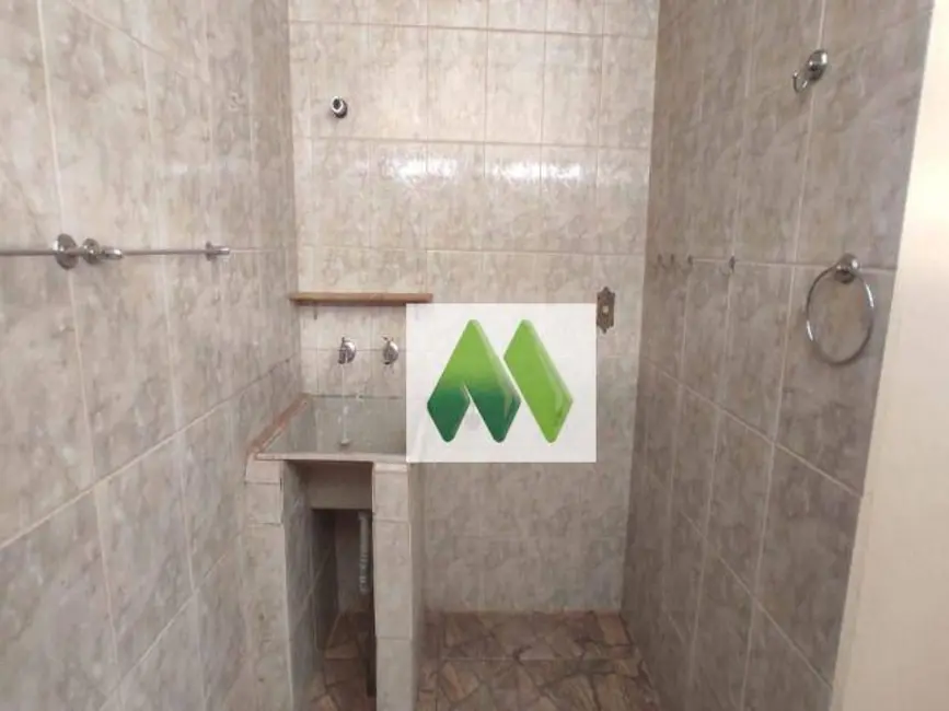 Foto 6 de Casa com 3 quartos à venda, 250m2 em Vila Nova Botucatu, Botucatu - SP