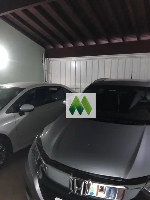 Casa com 3 quartos à venda, 360m2 em Jardim Paraíso II, Botucatu - SP - imagem 7 Foto 7 de Casa com 3 quartos à venda, 360m2 em Jardim Paraíso II, Botucatu - SP