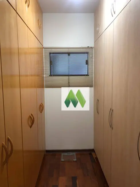 Casa com 3 quartos à venda, 360m2 em Jardim Paraíso II, Botucatu - SP - imagem 5 Foto 5 de Casa com 3 quartos à venda, 360m2 em Jardim Paraíso II, Botucatu - SP