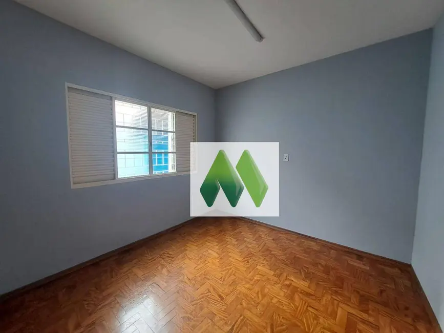 Casa com 3 quartos à venda, 330m2 em Jardim Flamboyant, Botucatu - SP - imagem 6 Foto 6 de Casa com 3 quartos à venda, 330m2 em Jardim Flamboyant, Botucatu - SP