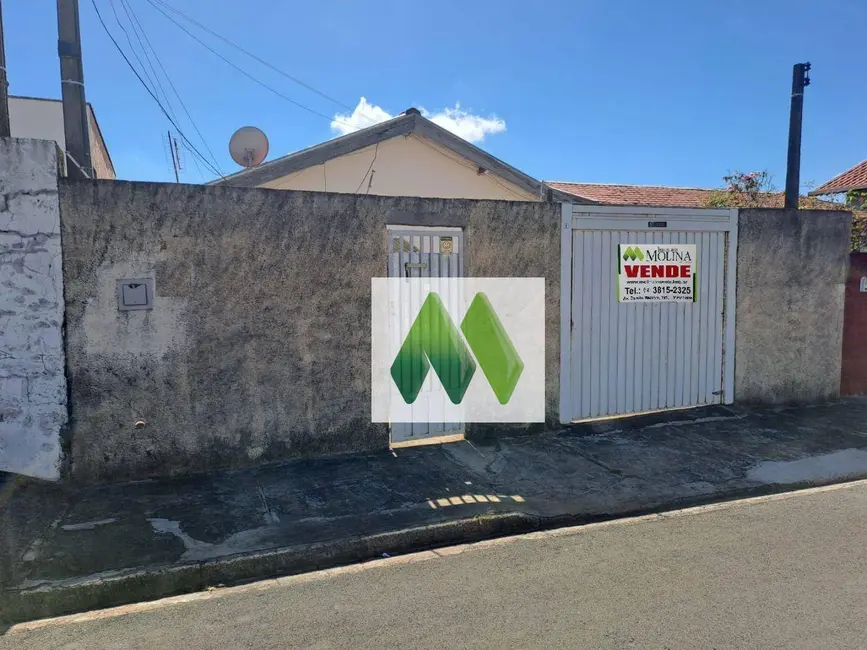 Foto 2 de Casa com 2 quartos à venda, 250m2 em Vila Nova Botucatu, Botucatu - SP