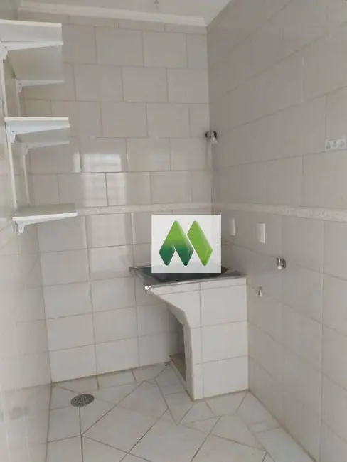 Foto 9 de Casa com 2 quartos à venda, 180m2 em Parque Residencial Primavera, Botucatu - SP