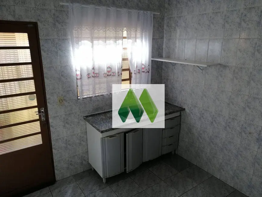 Foto 5 de Apartamento com 2 quartos para alugar em Jardim Paraíso, Botucatu - SP