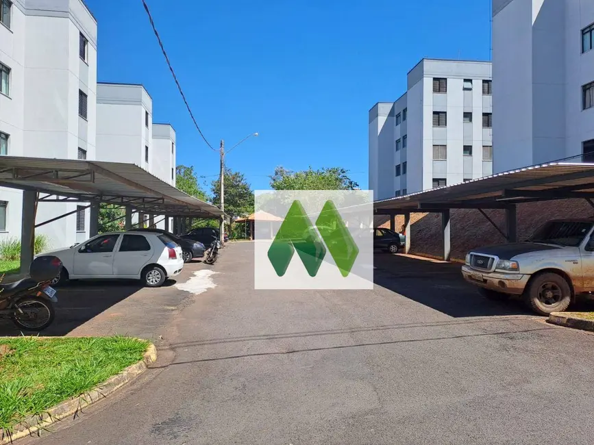 Foto 2 de Apartamento com 2 quartos à venda, 45m2 em Jardim Paraíso, Botucatu - SP