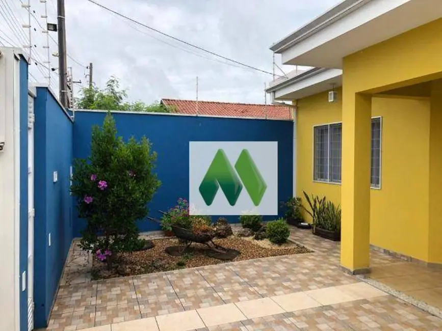 Foto 1 de Casa com 3 quartos à venda, 340m2 em Jardim Planalto, Botucatu - SP