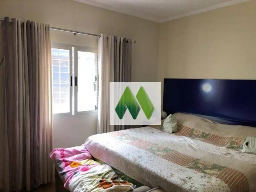 Foto 8 de Casa com 3 quartos à venda, 340m2 em Jardim Planalto, Botucatu - SP