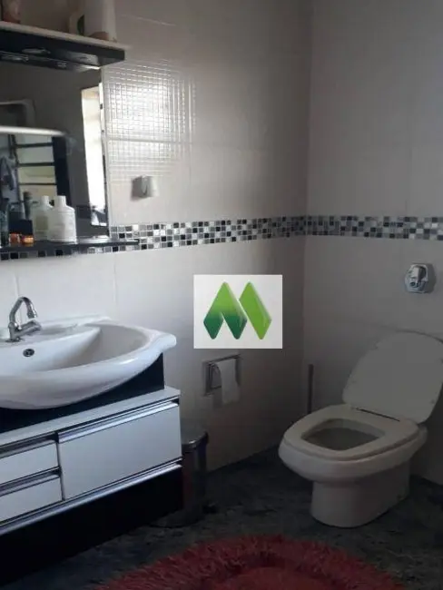 Foto 5 de Casa com 2 quartos à venda, 306m2 em Vila Maria, Botucatu - SP