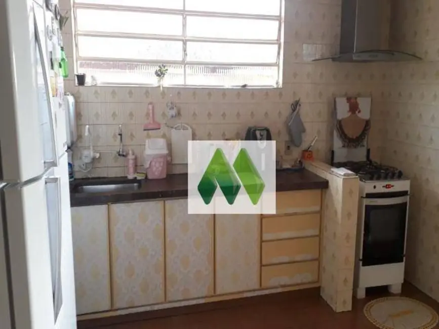 Foto 3 de Casa com 2 quartos à venda, 306m2 em Vila Maria, Botucatu - SP