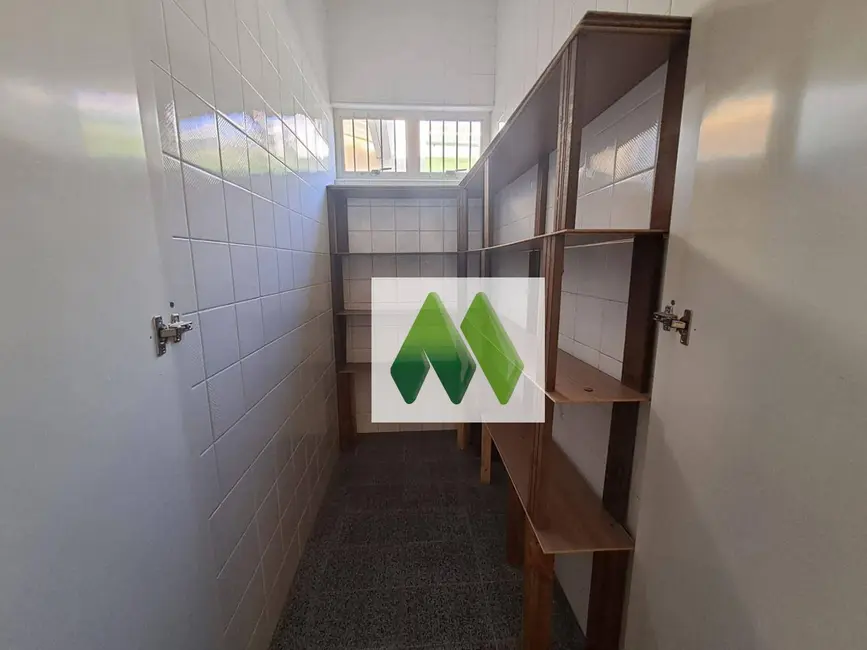 Foto 11 de Casa com 4 quartos à venda, 250m2 em Jardim Paraíso, Botucatu - SP