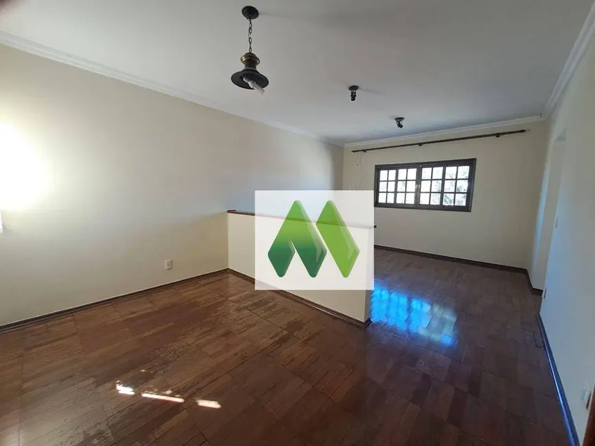 Foto 4 de Casa com 4 quartos à venda, 250m2 em Jardim Paraíso, Botucatu - SP
