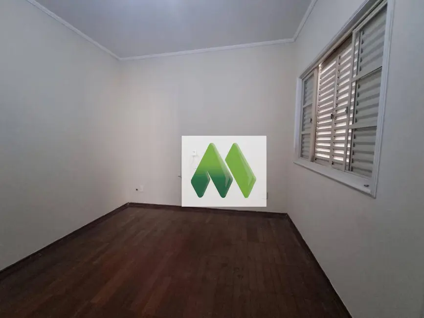 Foto 7 de Casa com 4 quartos à venda, 250m2 em Jardim Paraíso, Botucatu - SP