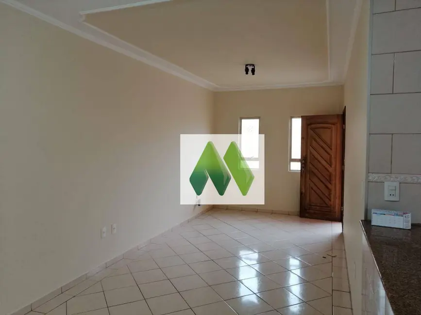 Foto 5 de Casa com 2 quartos à venda, 180m2 em Parque Residencial Primavera, Botucatu - SP